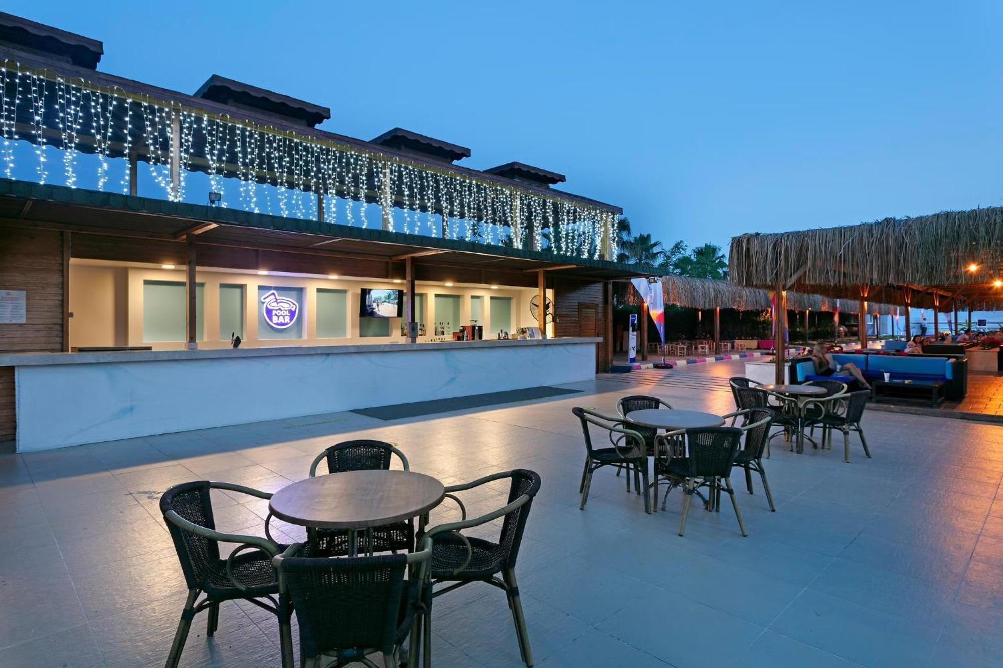 Armas Life Belek Exterior foto