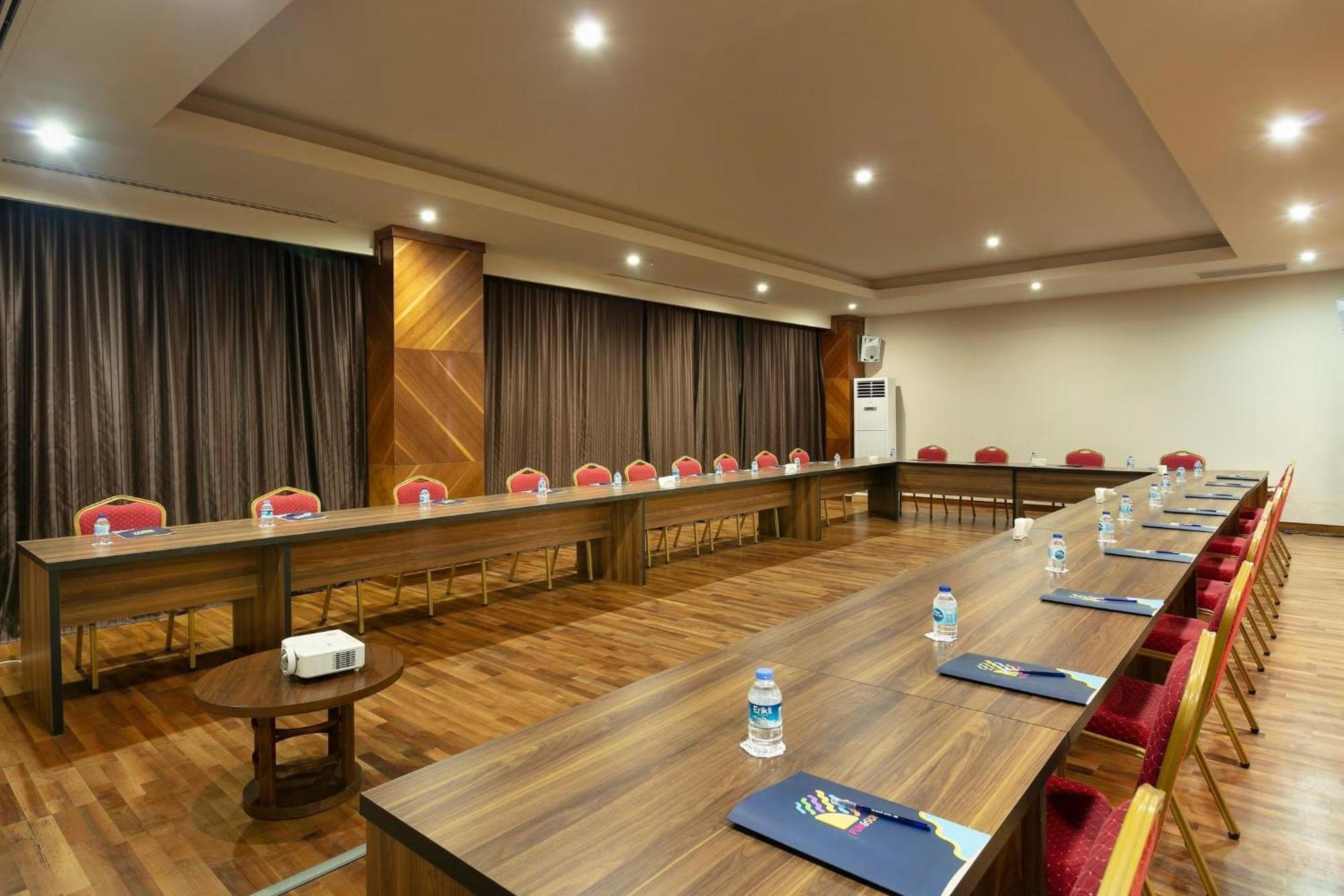 Armas Life Belek Exterior foto